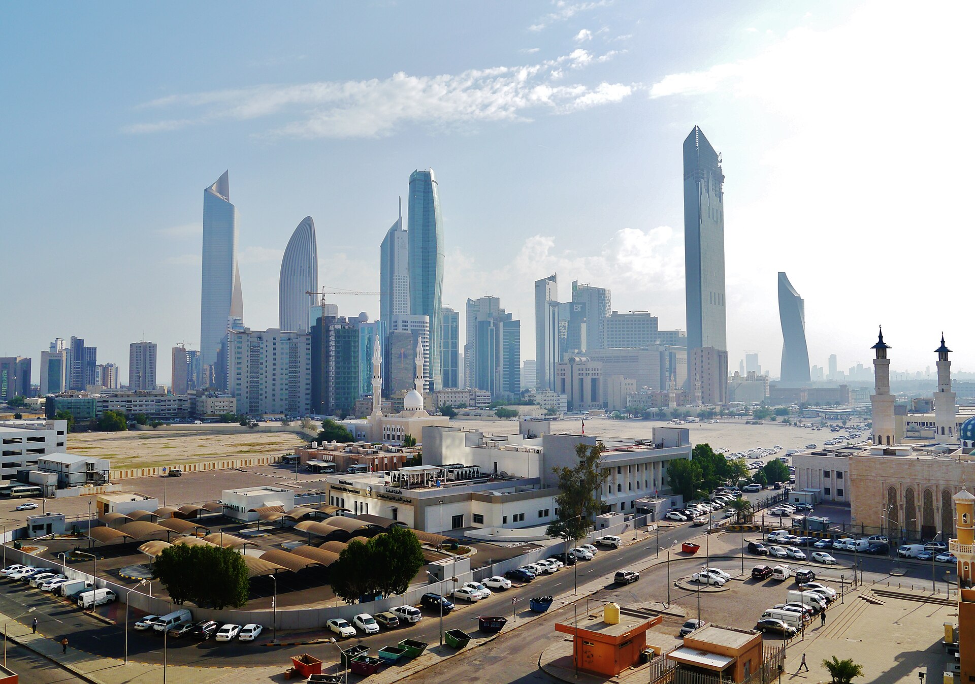 Kuwait City (KWI) — สนามบินคอริดอร์แรงงาน GCC ไป Saudi, UAE, Qatar, Kuwait, photo via Wikimedia Commons (media-list scan)