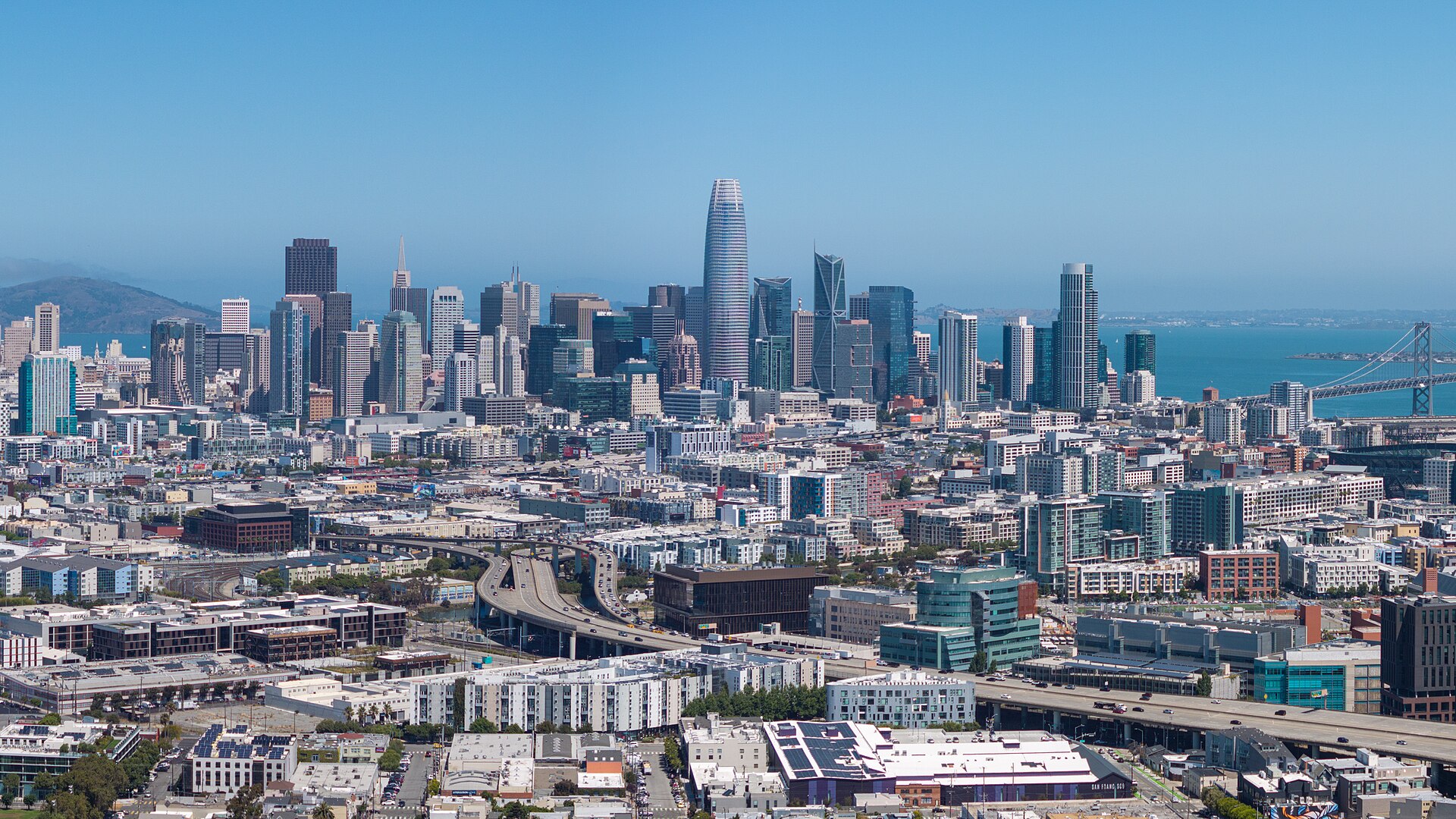 San Francisco (SFO) — สนามบินคอริดอร์ชาวไทยในต่างประเทศ, photo via Wikimedia Commons (Wikipedia summary image)